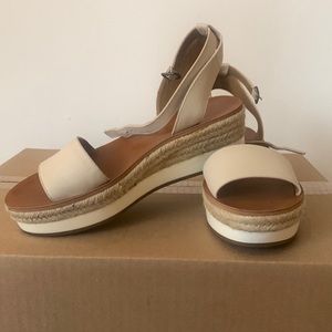 Lucky Brand 8.5 women’s sandal